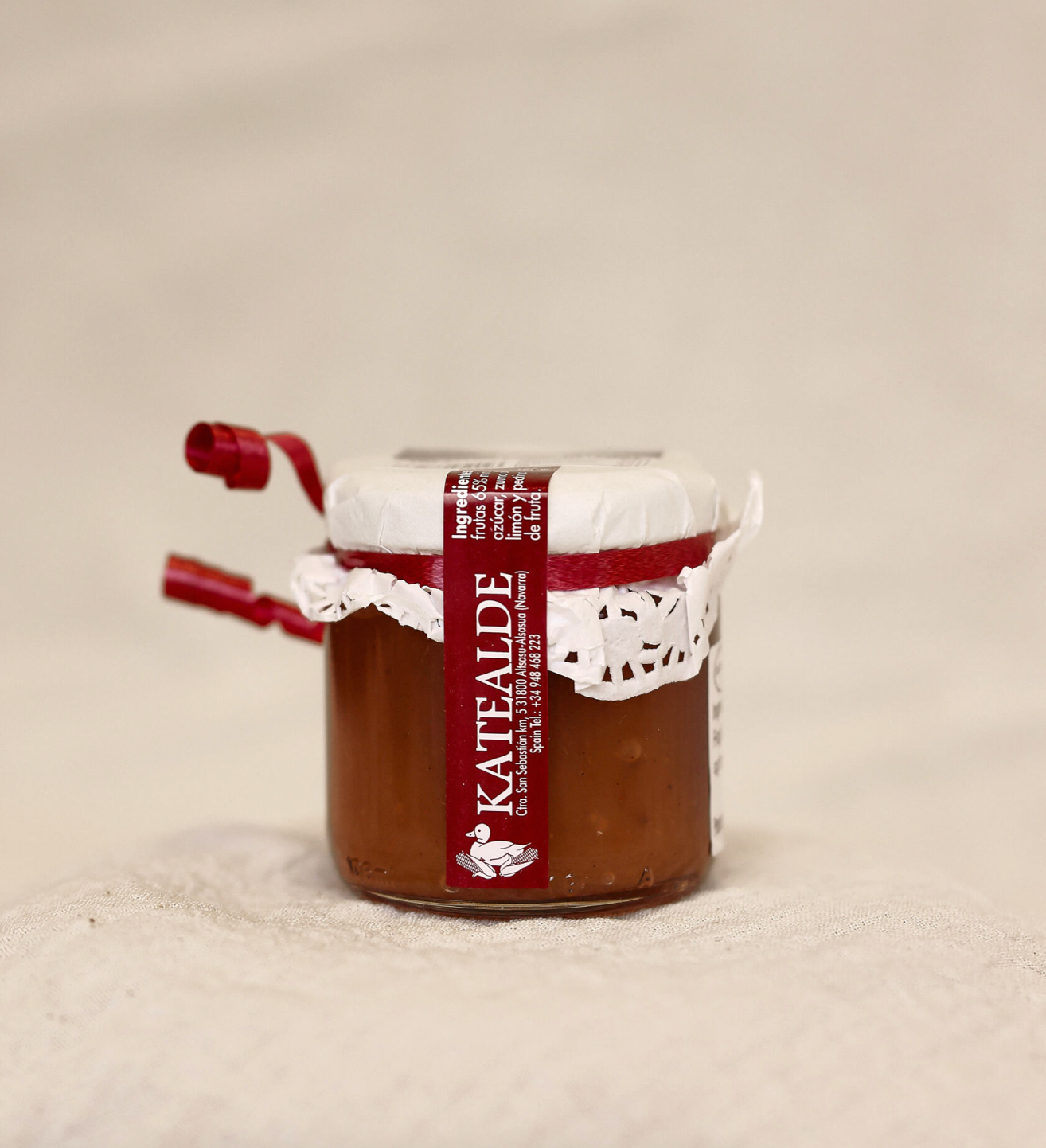 Marmelade med æbler og nødder